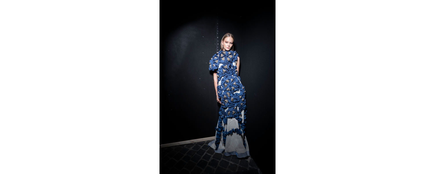 Katsiaryna Piatsevich blue and white dress backstage in Rome
