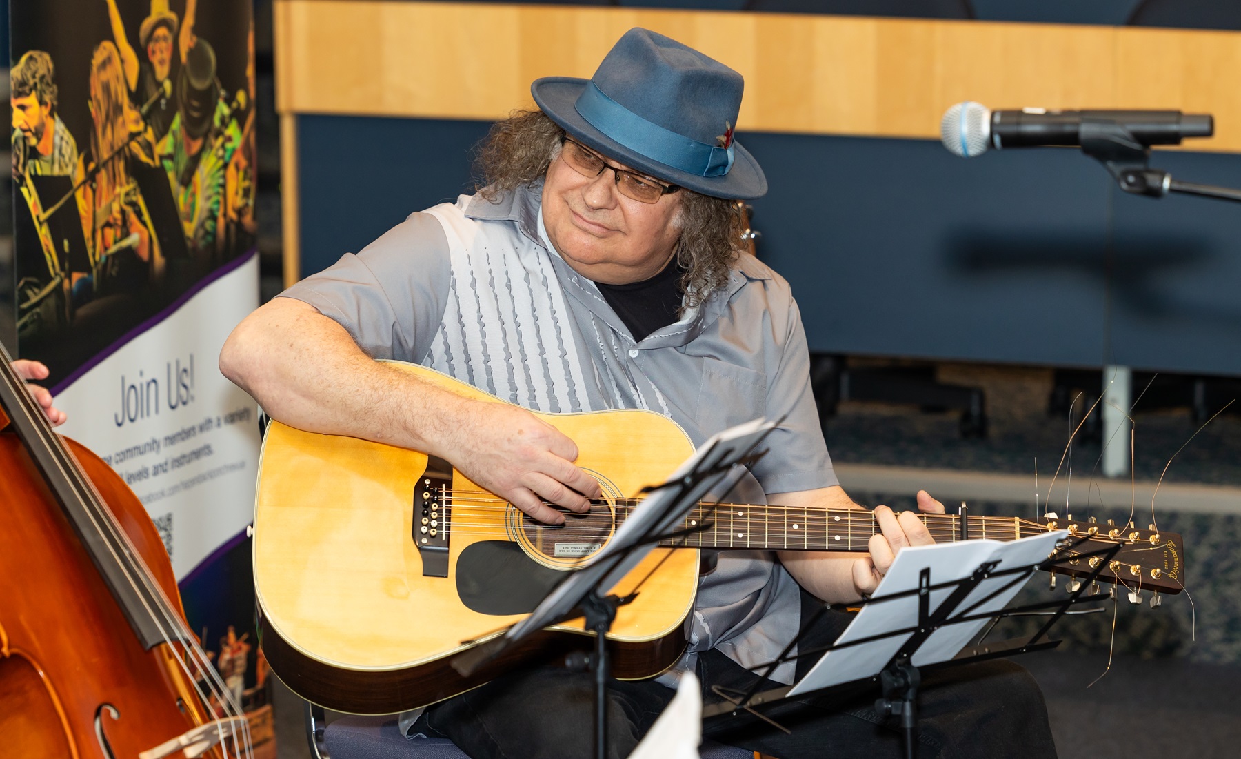 Scott Cashman performs with the Back Porch Revue