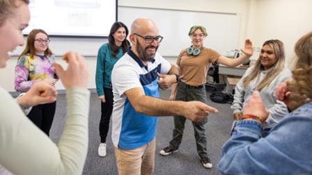 Marcos Aguilar teaches an ASL course