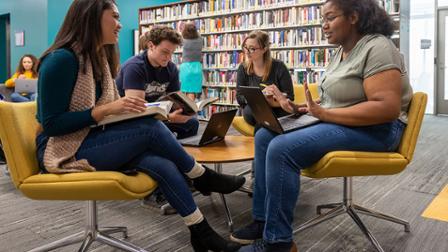 Harper students at the library