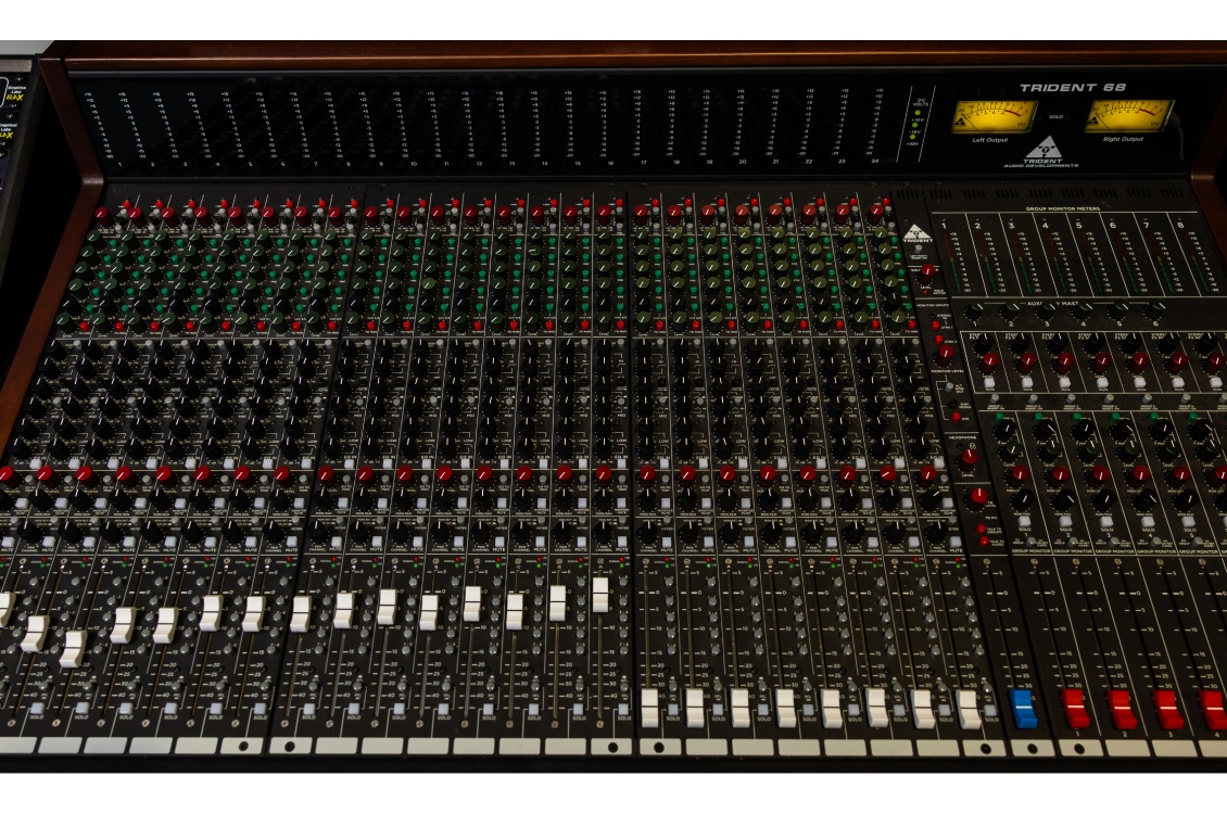 A wide view of the soundboard