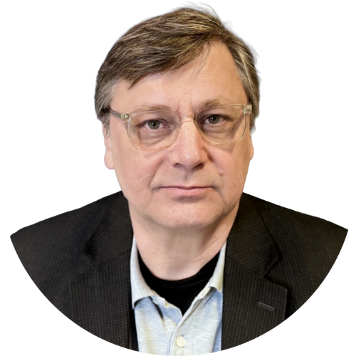 headshot of Kris Piepenburg