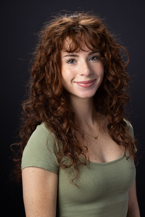 headshot of Jenna Fleita